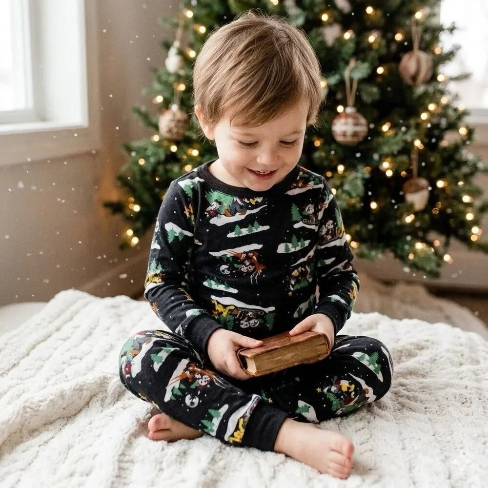 NWT Disney Mickey & Friends Christmas Pajama Set Black 3T